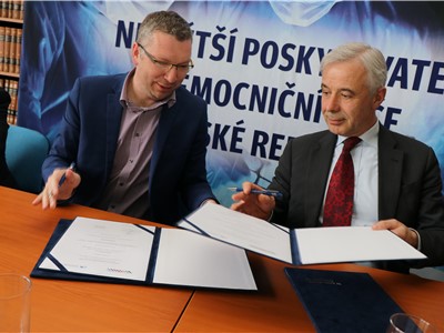 Doc. RNDr. Jaroslav Koutský, Ph.D. (vlevo) a MUDr. Petr Malý, MBA
